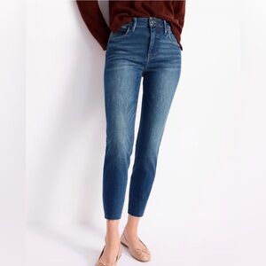 Kut from the Kloth Charlize cigarette leg jeans